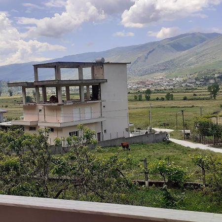 Kanushi House Gjirokastër Buitenkant foto