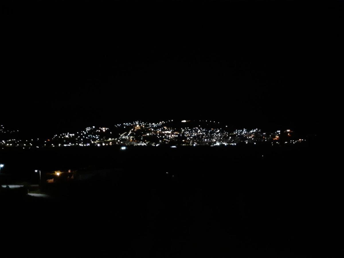 Kanushi House Gjirokastër Buitenkant foto